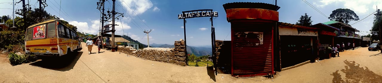 Altaf's Cafe entrance, Vattakanal