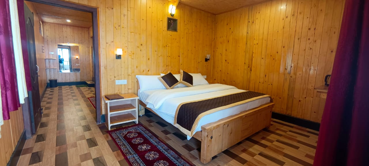 Altaf's Stays 1 view 2